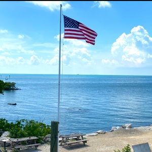 Meet your Posher, LK